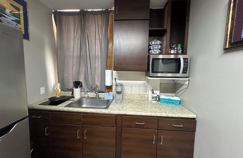 Greenfield Apartment | Reel Relaxation - Near Stockton Lake - Greenfield, MO