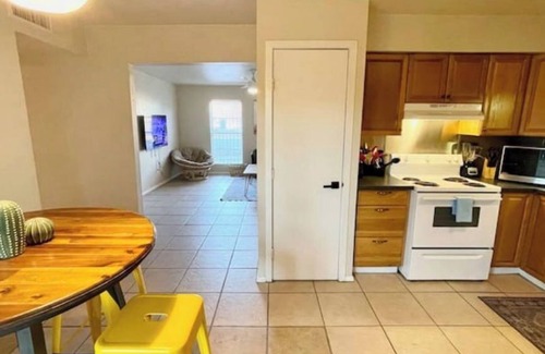 Parker Lane Apartment | ReEnergize South Central 5 mi from downtown VA