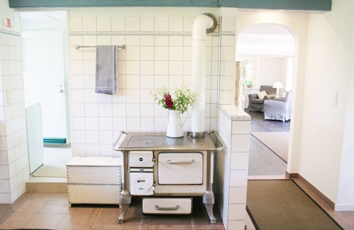 Tetenbull House | Reetdachhaus "krabbe 32" in Tetenbüll für 6 Personen
