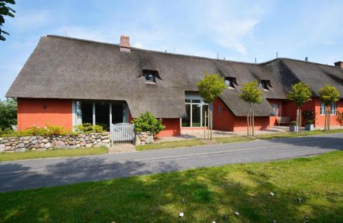 Midlum House | Reethus Doerpsend Haus 1