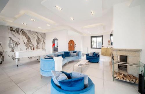 Riou - Petit Juas - Av de Grasse Villa | REF 2134 - Cannes - Magnificent villa for rent