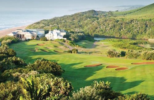 Prince's Grant Golf Estate Apartment | Refined 3 Bedroom Apartment Princes Grant