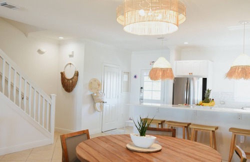 Marathon Villa | Refreshed & Elevated Indigo Reef Luxury Villa 15, 3BR, 2 1/2 BA with Boat Slip