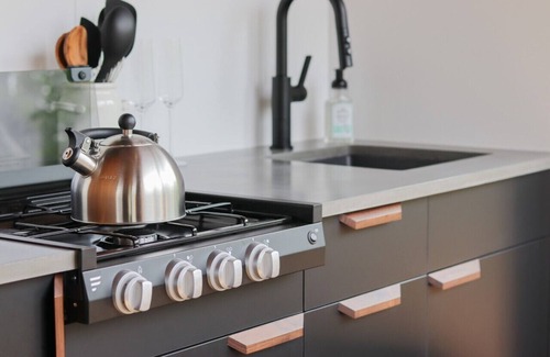 Central Alberta House | Refuge Bay Caelum Cabin - Luxury Off Grid Escape