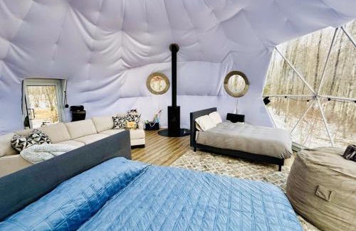 Central Alberta House | Refuge Bay's Aer XL Dome Luxury Off Grid Escape