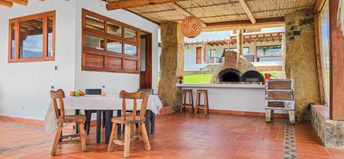 Villa de Leyva Ski Chalet | Refugio Alcazaba a las afueras de Villa de Leyva