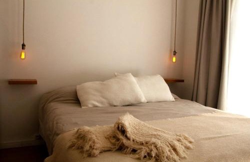 Comuna 12 Apartment | Refugio otoñal cozzy y super equipado con parrilla y terraza