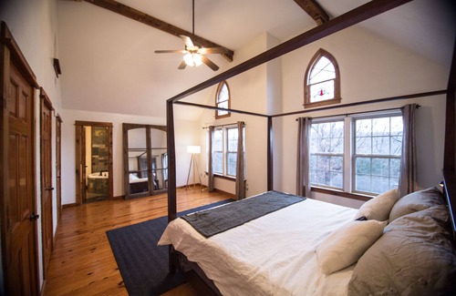 Eureka Springs Other | Regal Castle in the Woods!