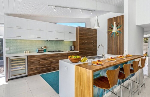 Vista Las Palmas House | REGAL Palm Springs - Palm Springs Paradise: Your Private Poolside Retreat Awaits