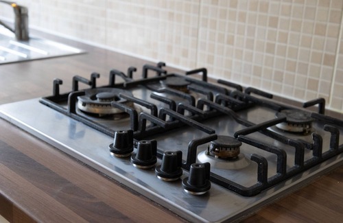 Euston House | Regent's Park, Sleeps 8, Pet Friendly & Garden