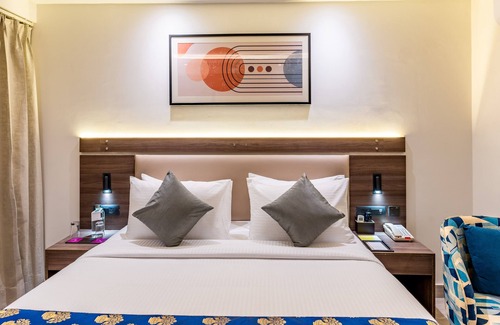 Gurugram Hotel | Regenta Inn Gurugram