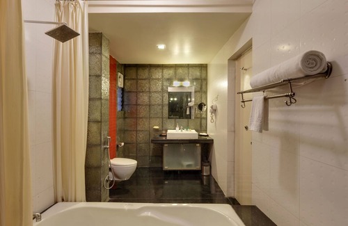 Kolhapur Hotel | Regenta Place Raysons Kolhapur