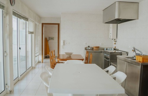 Viana do Castelo Villa | Regina Beach - Villa with Private Pool - Praia da Amorosa