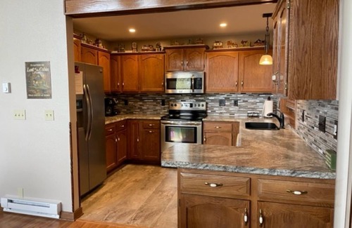 Rapid City House | Reinerheim Secluded Cabin Close to ATV trails!