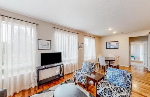 Agate Beach House | Rejuvenating Breeze