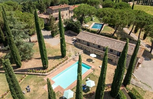 San Pietro in Bossolo Villa | Relais Badia a Passignano - Tempranillo Apartment