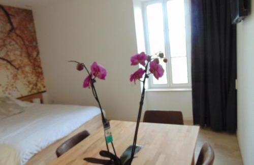 La Roche-en-Brenil House | Relais de la Diligence