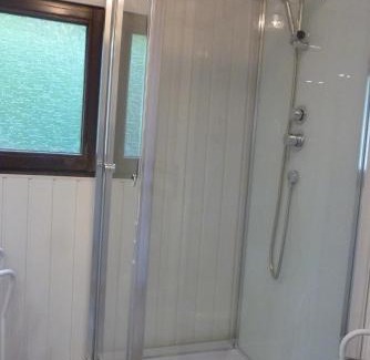 Pertheville-Ners Ski Chalet | Relais Du Saussay