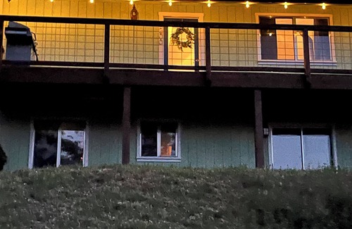 Forest Meadows House | Relax and enjoy the canyon views. Minutes from downtown Murphy’s.