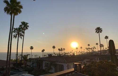 Las Gaviotas Condo | Relax and Reset in this Las Gaviotas Cozy Condo