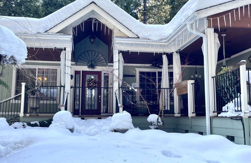 Pollock Pines House | RELAX❤️ APPLE HILL MOUNTAIN RETREAT, 45 min to South LAKE TAHOE
