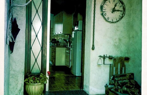 Roquevaire Villa | Relax by the pool and the sound of cicadas .