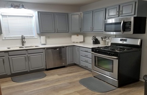 Foley House | Relax by the private pool! Five bedrooms await you near Gulf Shores Beach