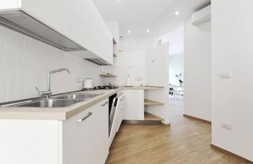 Torre dei Corsari Apartment | [Relax-Comfort-Home] City Center