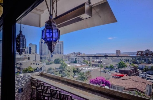 Little Italy Hotel | Relax in Stylish Room Steps from Downtown, Balboa Park and Cruise Terminal