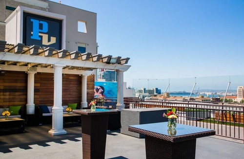 Little Italy Hotel | Relax in Stylish Room Steps from Downtown, Balboa Park and Cruise Terminal