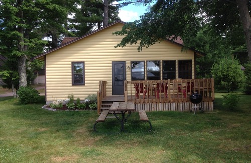 St Germain Cabin | Relax on Big St Germain Lake.4 Season Cabin