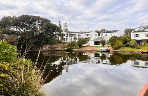 Marina da Gama House | Relax on the Marina