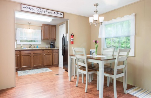 Loudonville House | Relax on the Mohican River - Riverside Home on 1.3 Acres