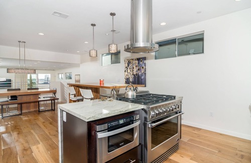 Crown Point House | Relax, recharge and enjoy panoramic sunset views over the bay and ocean in this luxurious home