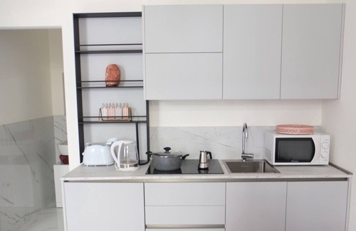 Tricolore Apartment | Relax Studio in Risorgimento/Piazza V Giornate!