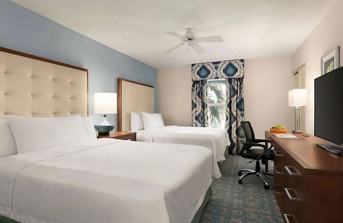 Villas Hotel | Relax & Unwind! 3 Spacious Units, FREE Parking, Minutes to Lakes Regional Park!