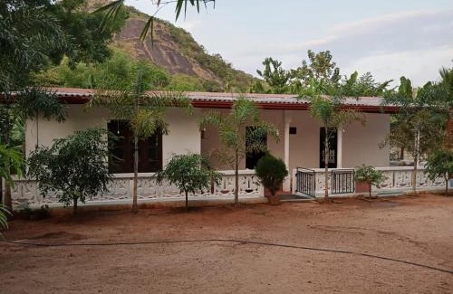 Dambulla House | Relax Villa