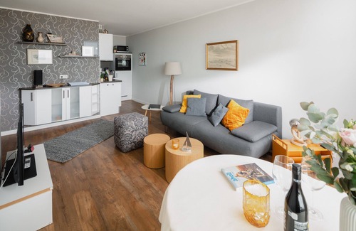 Norderney Apartment | "Relax with a sea view: Above the rooftops of Norderney"