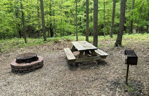 Mauckport Cabin | Relaxation, Peace and Tranquility await you at High Ridge Cabins!