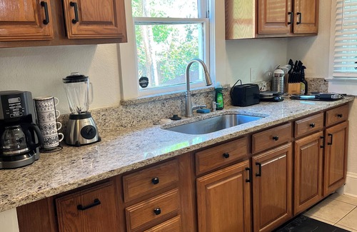 Sanford Cottage | Relaxing 2-bedroom cottage in beautiful Sanford