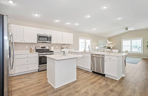 Sumter County House | Relaxing 2BR Villa in Waters Edge located by the newest town square Eastport