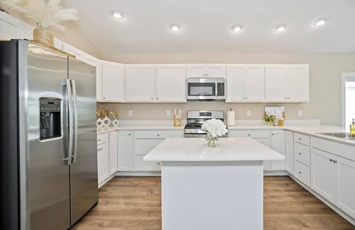 Sumter County House | Relaxing 2BR Villa in Waters Edge located by the newest town square Eastport