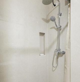 Mandurriao Apartment | Relaxing and Cozy 2 Bedroom with Balcony