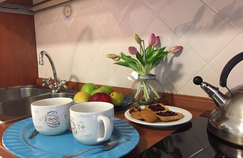 San Teodoro Apartment | Relaxing Apartment, Sea View, Pool, 5 min from the beach, Wifi, Garden, BBQ