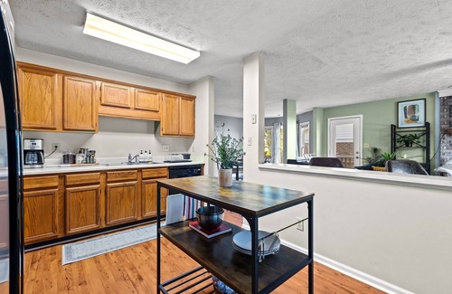 Pine Forest House | Relaxing Boho Bedroom in Superb Fayetteville Location