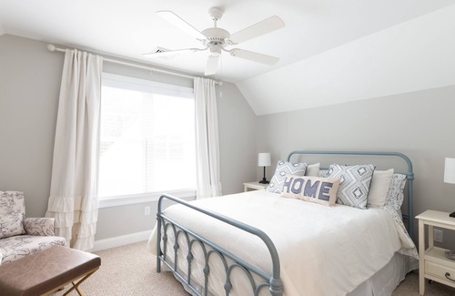 Arundel Cottage | Relaxing Cottage in Gated Community with Pool!