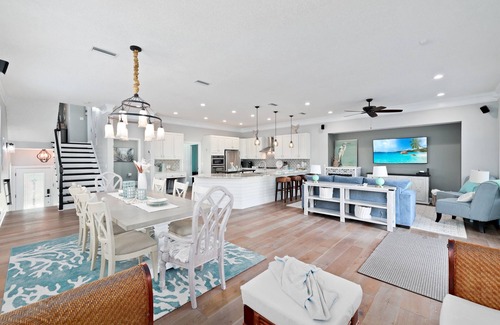 Jacksonville Beach House | Relaxing Family Beach Home & Heated Pool
