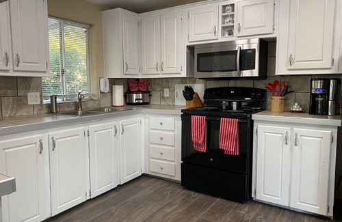 Fortuna Foothills House | Relaxing Foothills Home RV Hookup and Parking