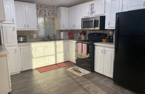 Fortuna Foothills House | Relaxing Foothills Home RV Hookup and Parking