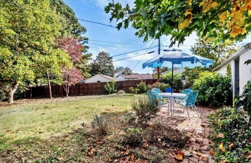 Lexington House | Relaxing getaway in the heart of Lexington